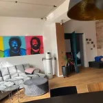Entspannt In - Einhoernchen