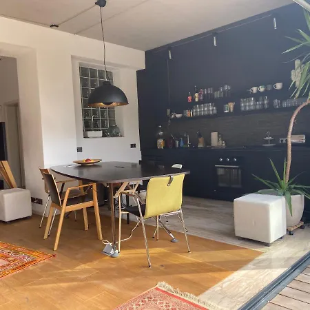 Entspannt In - Einhoernchen נירנברג